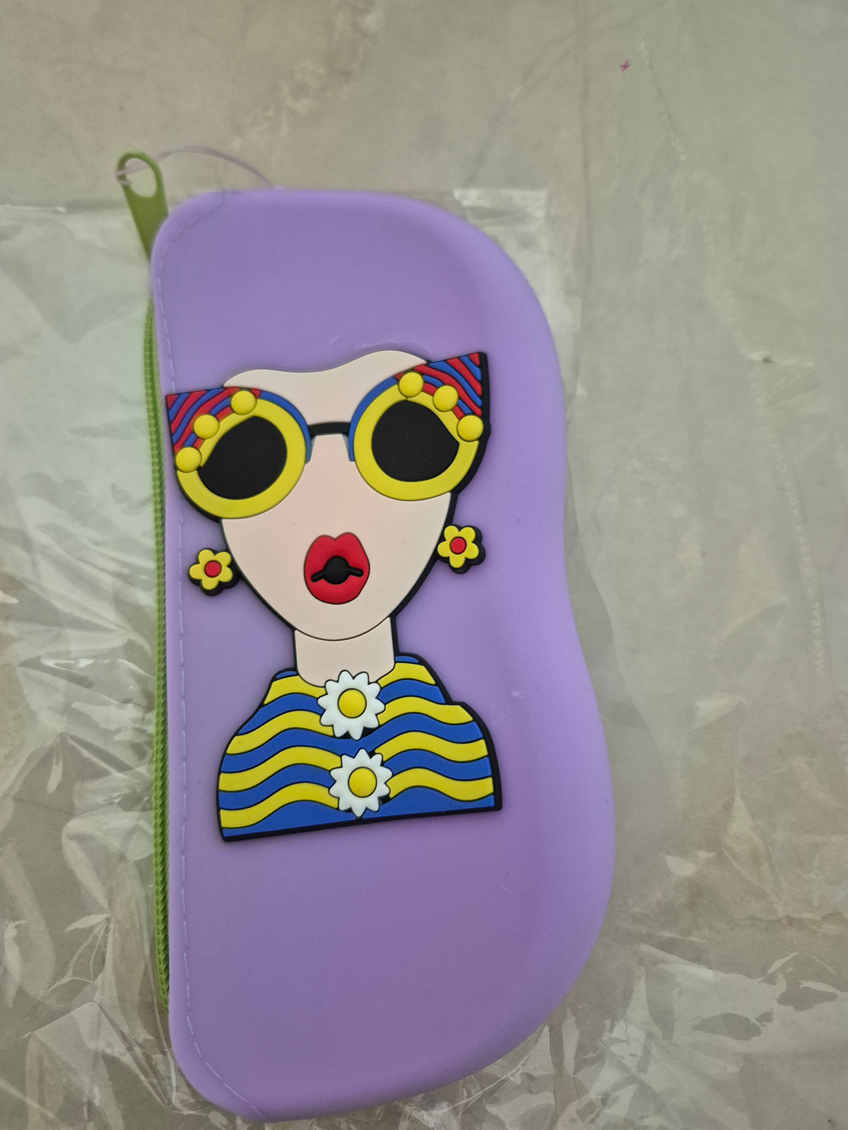 3D Silicone Sunglasses Cover / Multipurpose Storage Pouch
